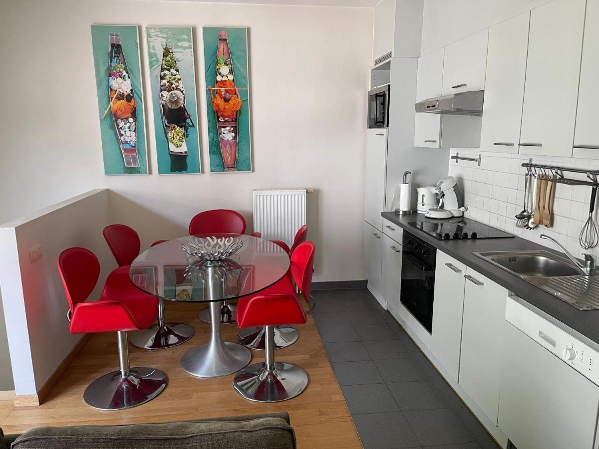 Appartement Duplex Tres Agreable Et Tres Calme *