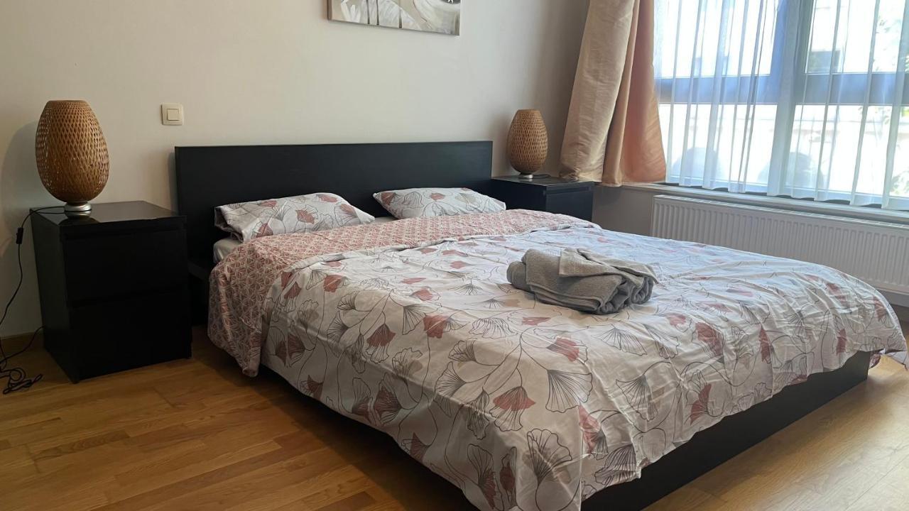 Duplex Tres Agreable Et Tres Calme Brussel